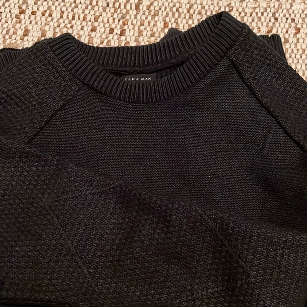 New wo tag Zara men’s sweater